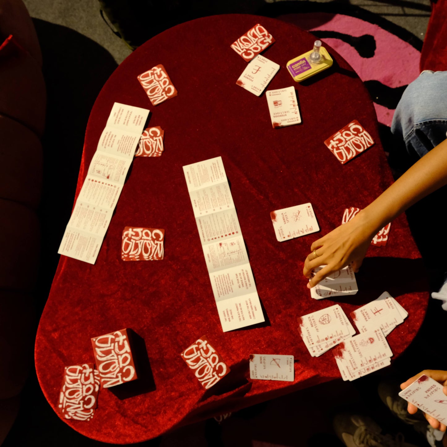 Cantraband Card Game