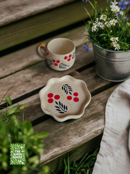 Winter Berry Cup & Saucer Set